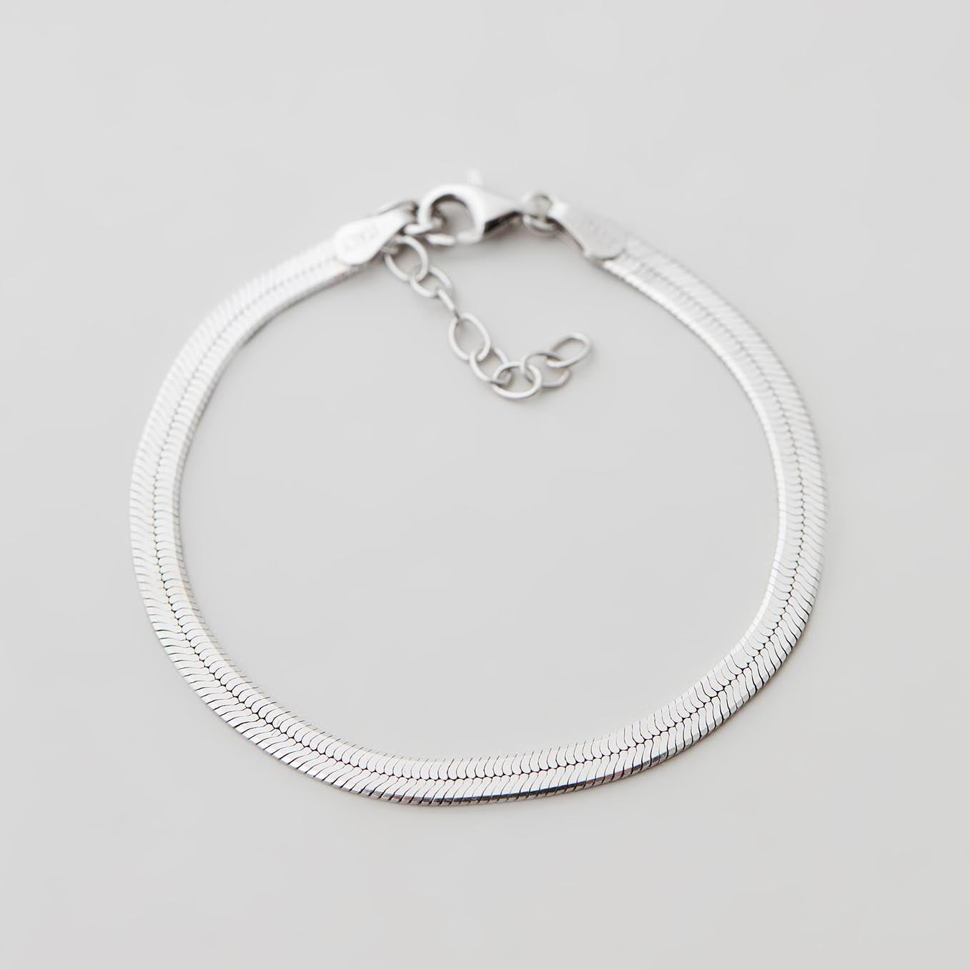 Sphinx 3mm Snake Chain Bracelet - Silver