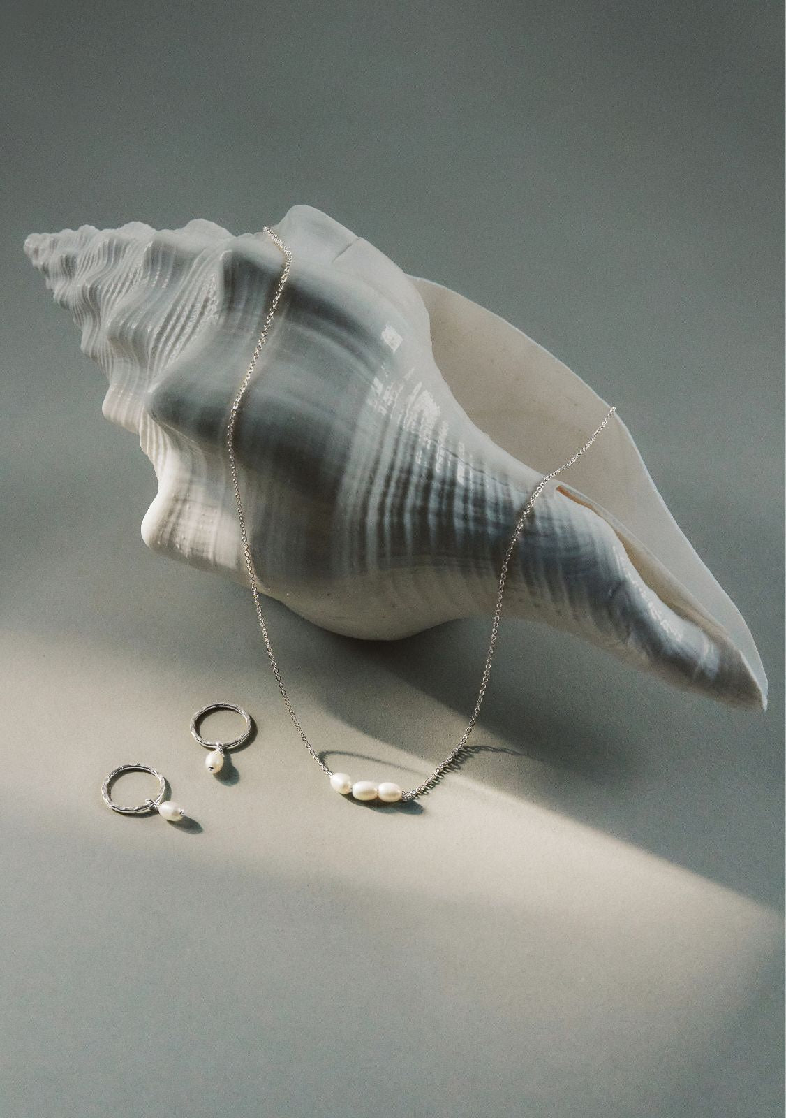 Mini Pearl Necklace - Silver