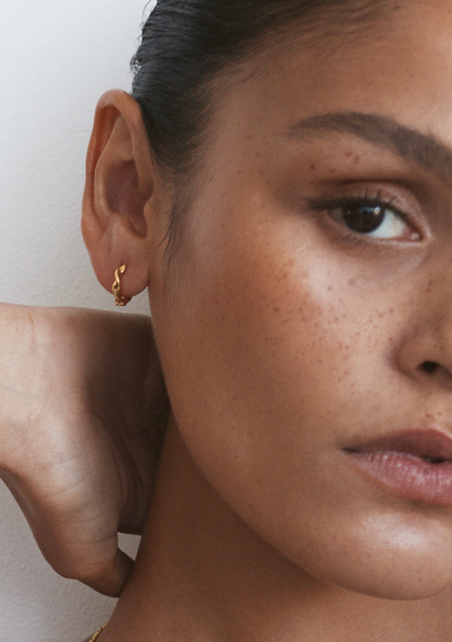 Lisbon Huggies - Gold