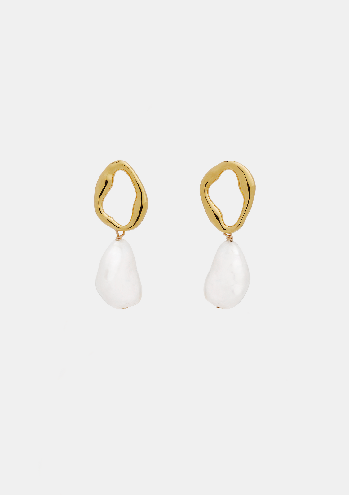 Cielo Pearl Drop Earrings - Gold