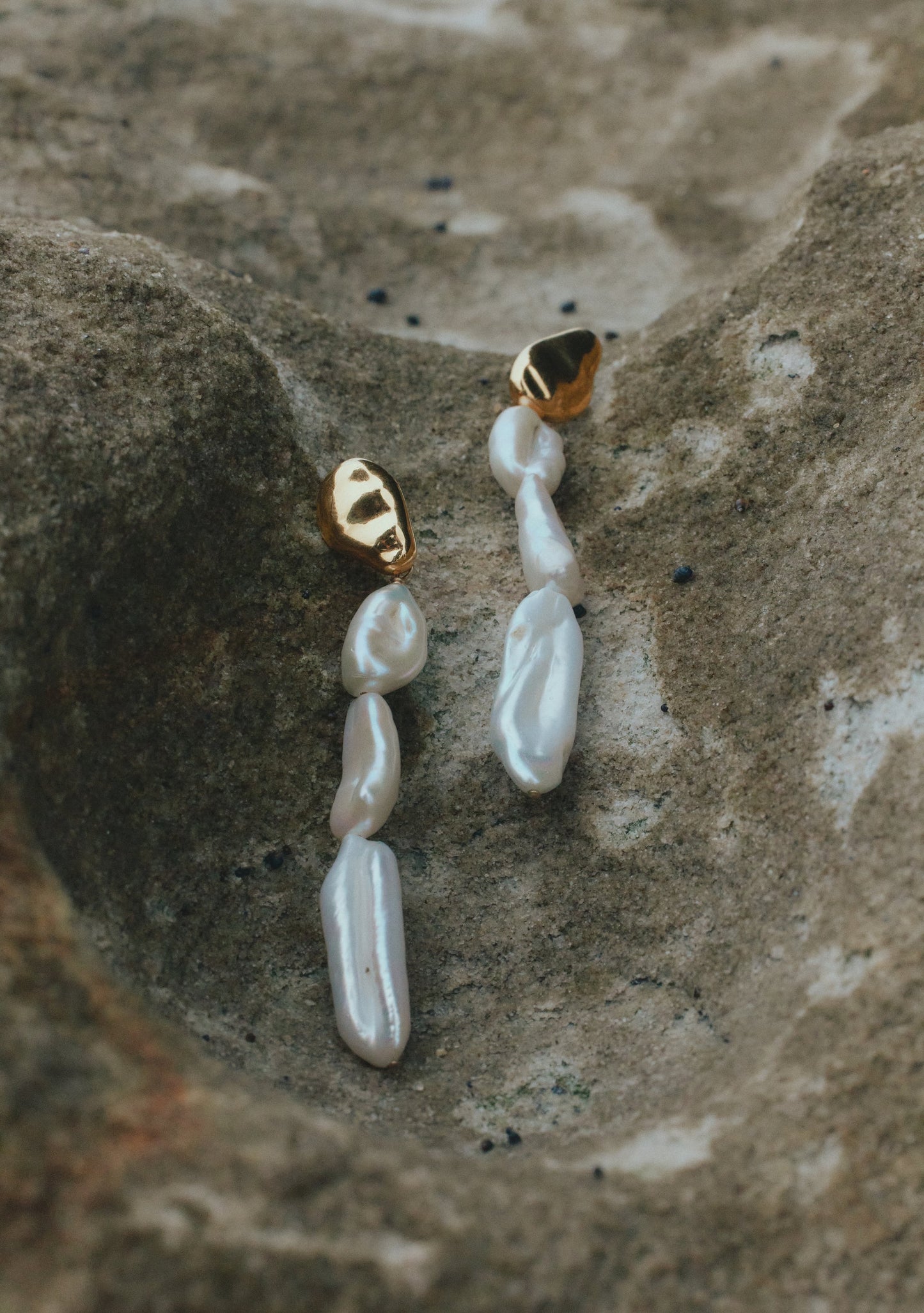 Cielo Long Pearl Drop Earrings - Gold