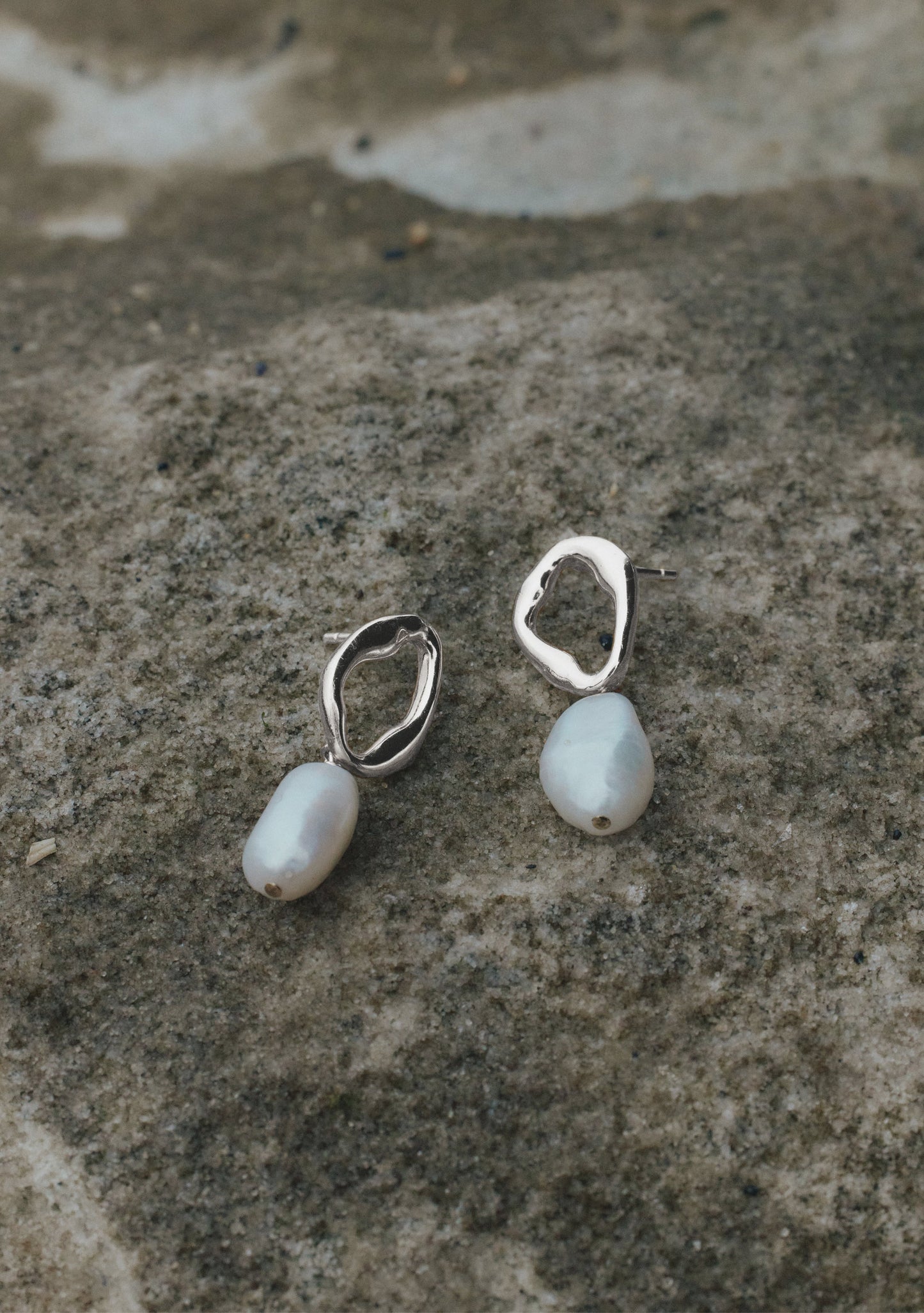 Cielo Pearl Drop Earrings - Silver