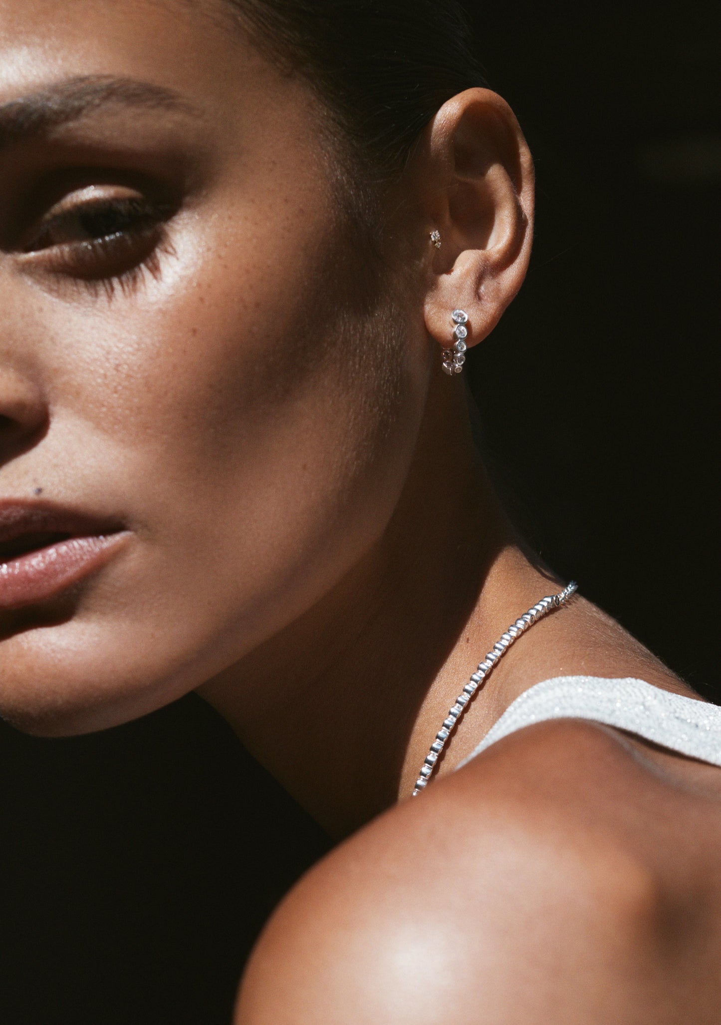 Crescendo Oval Hoops - Silver