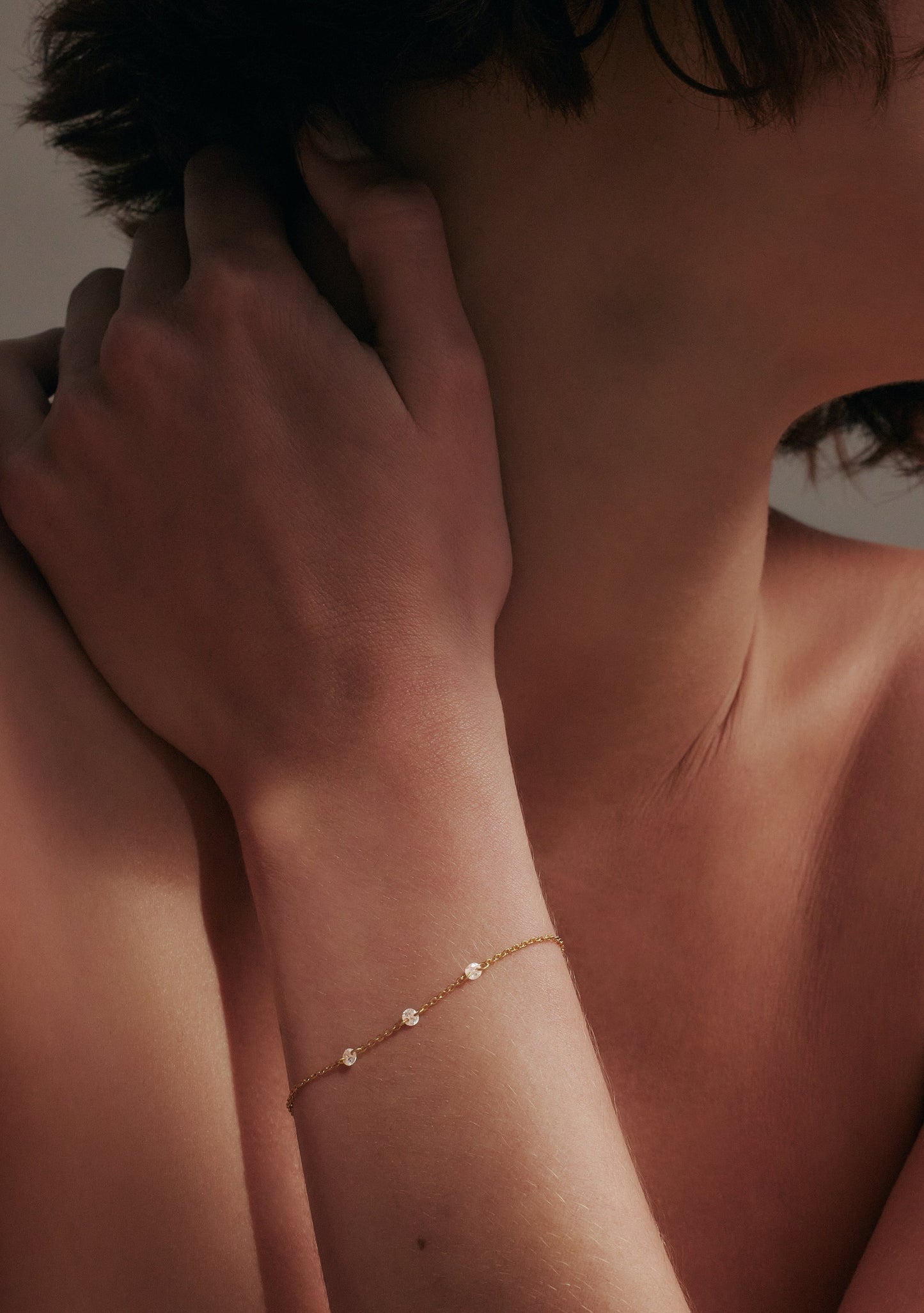 Floating Stone Bracelet - Gold