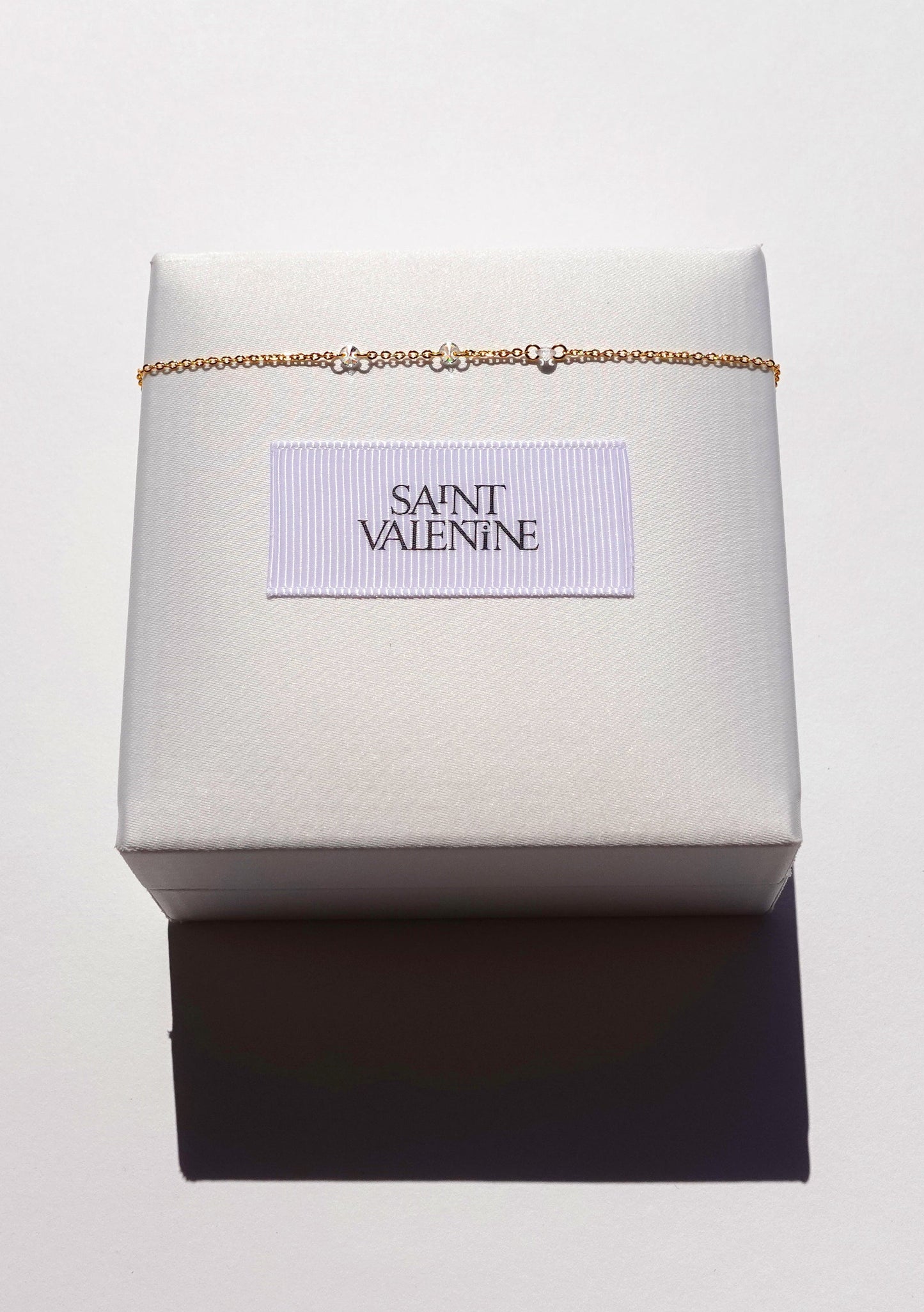 Floating Stone Bracelet - Gold