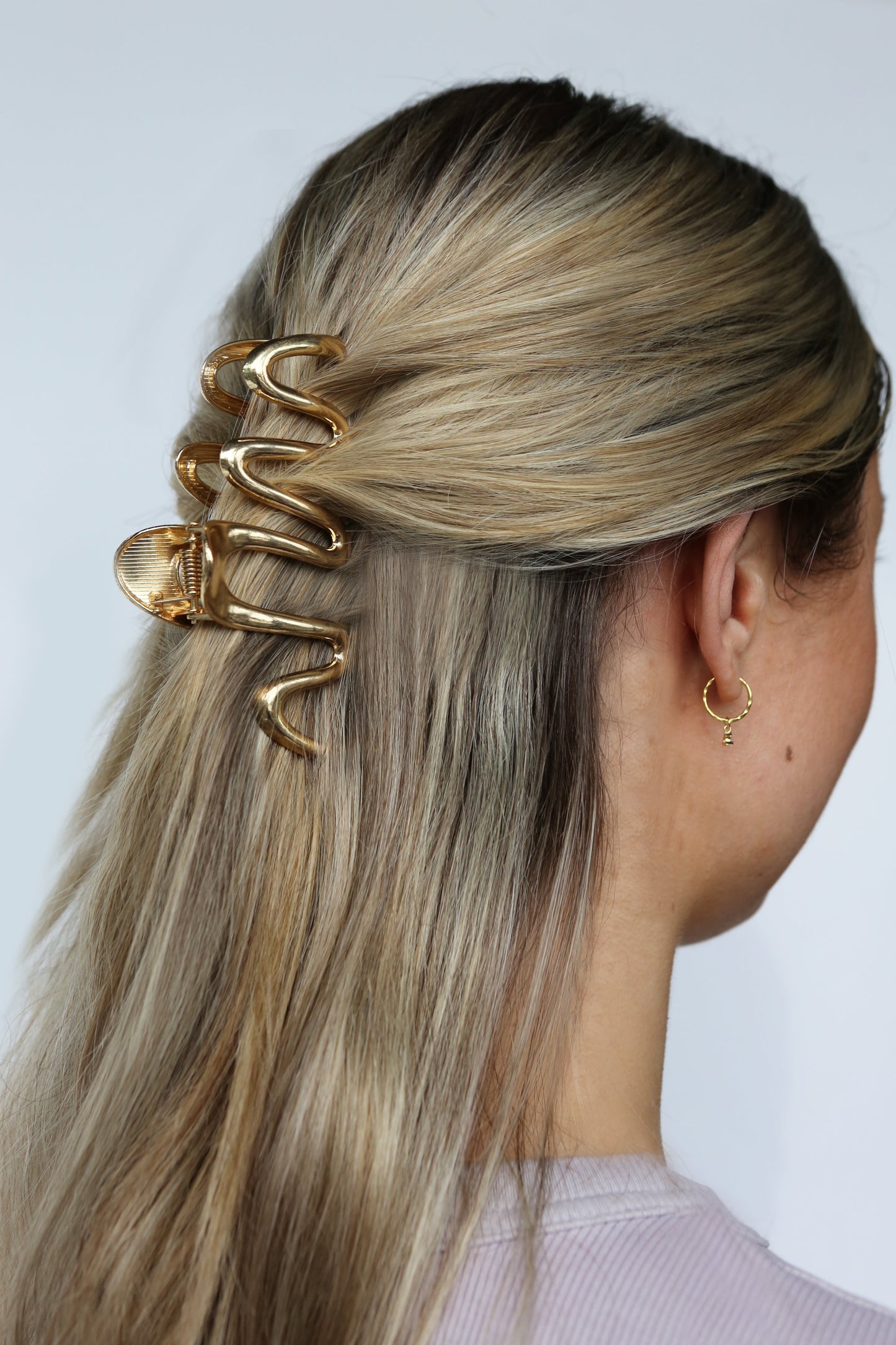 Wavy Hair Claw - Gold
