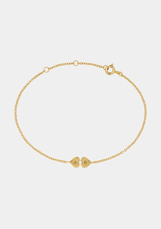 Heart Connection Bracelet - Gold