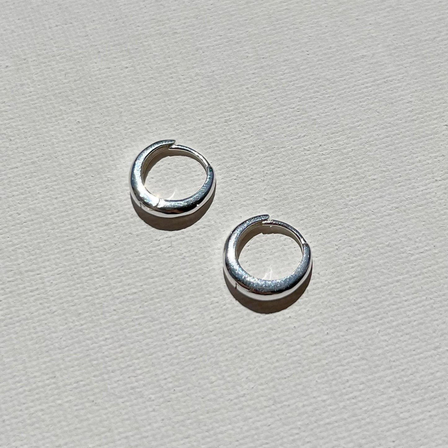 Positano Mini Hoops - Silver