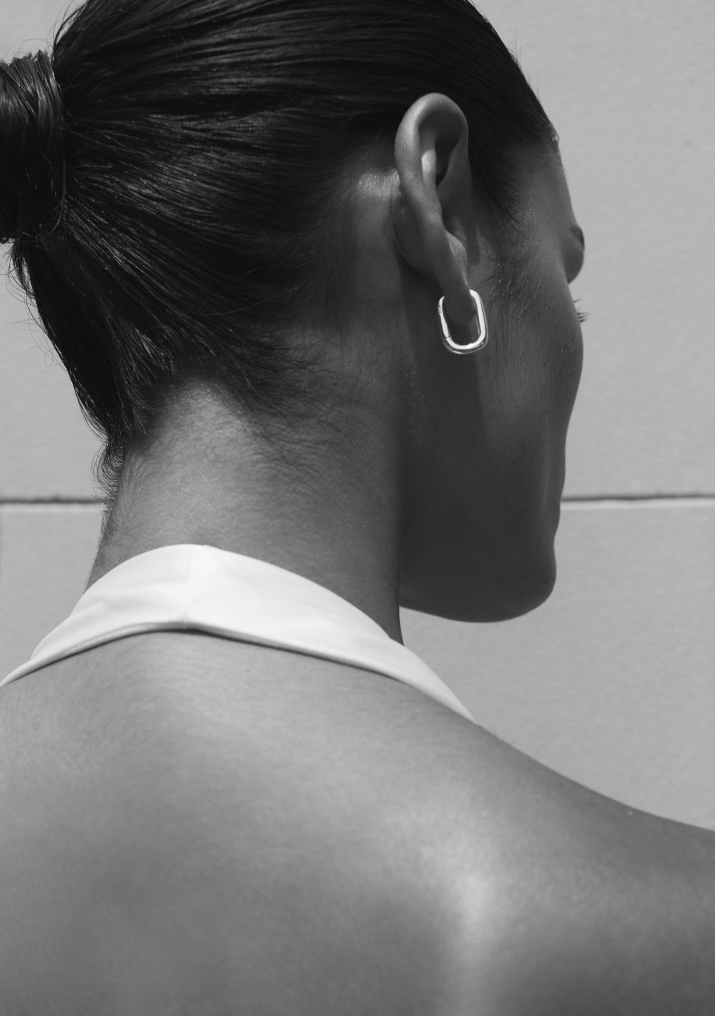 Amsterdam Large Hoops - Gold