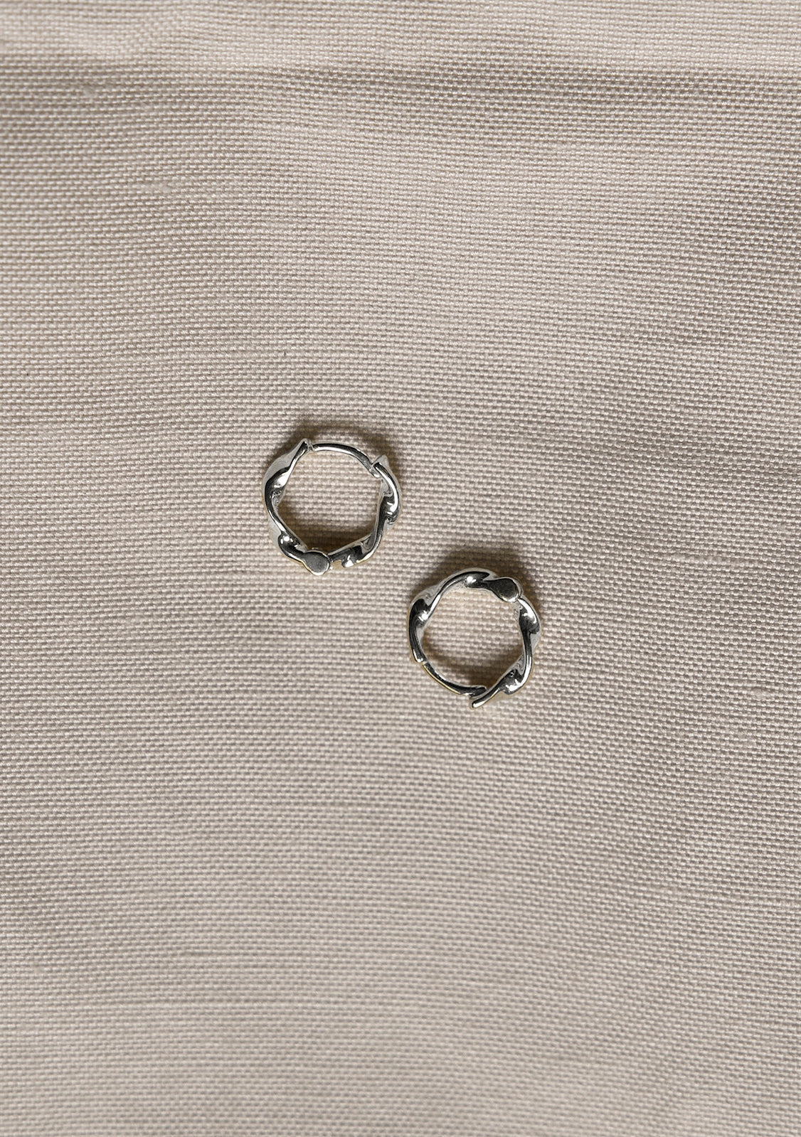 Lisbon Huggies - Silver