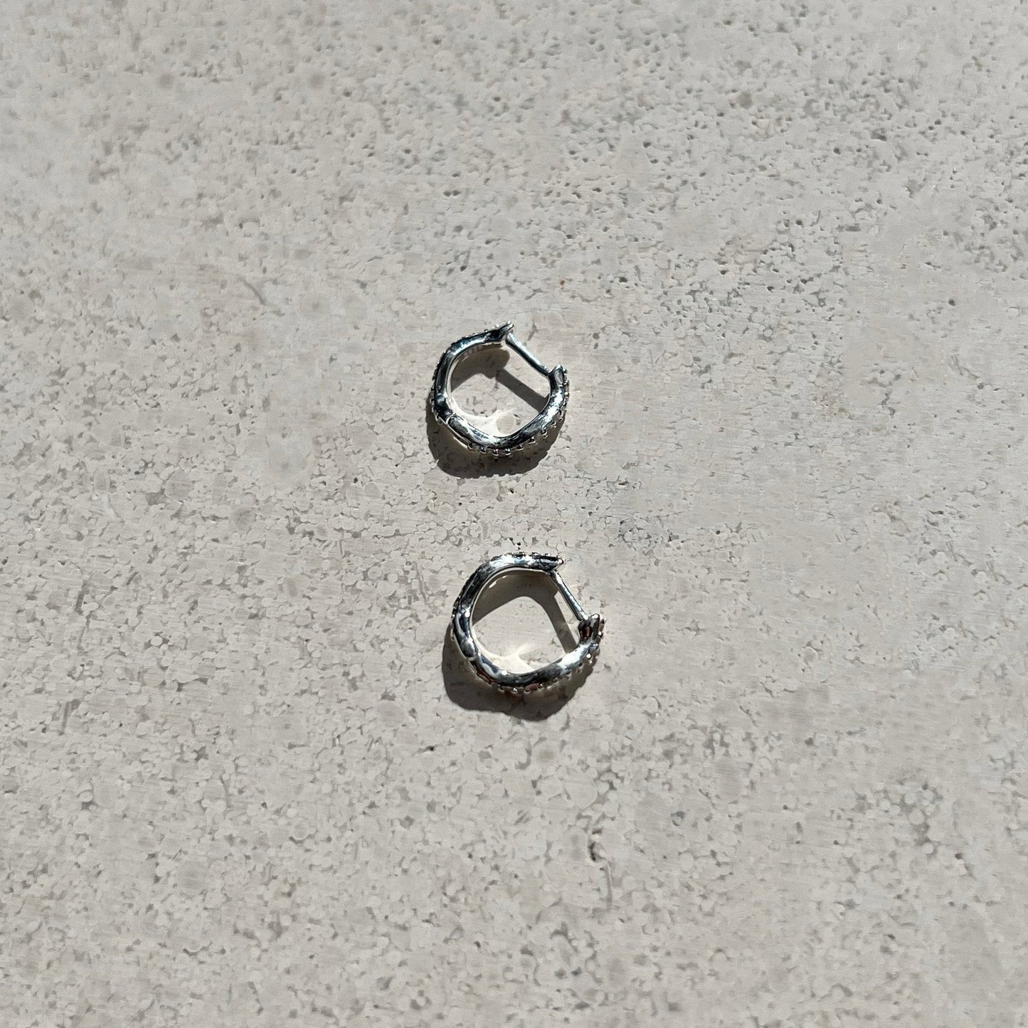 Luna Wave Huggies - Silver