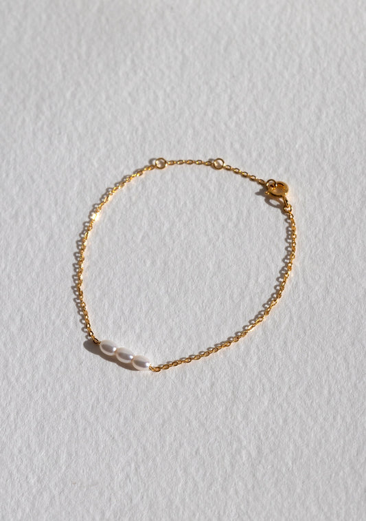 Mini Pearl Bracelet - Gold