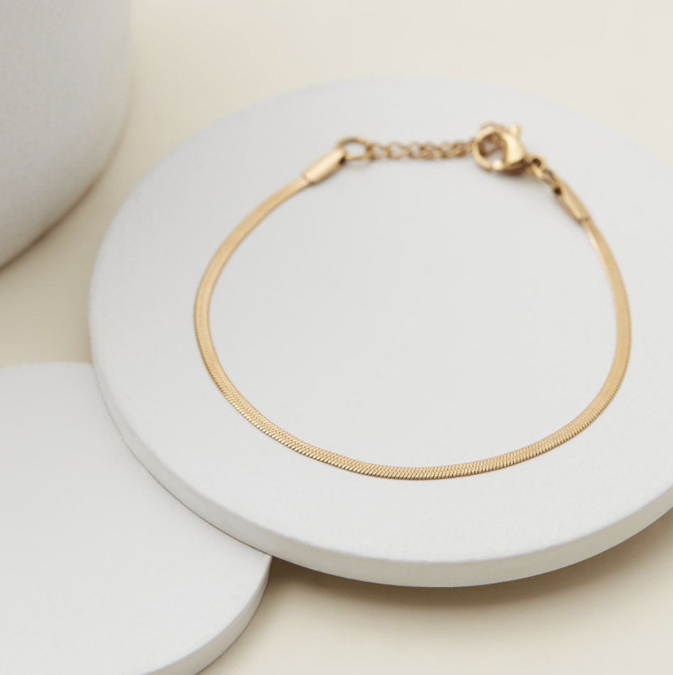 Sphinx 2mm Snake Chain Bracelet - Gold