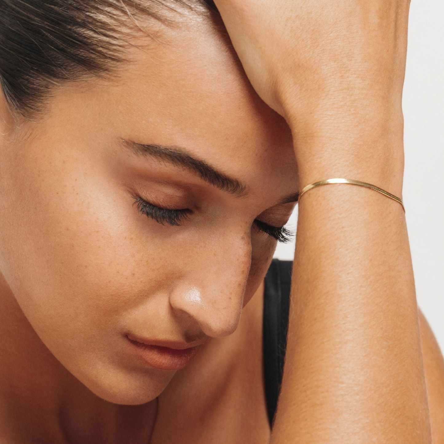 Sphinx 2mm Snake Chain Bracelet - Gold