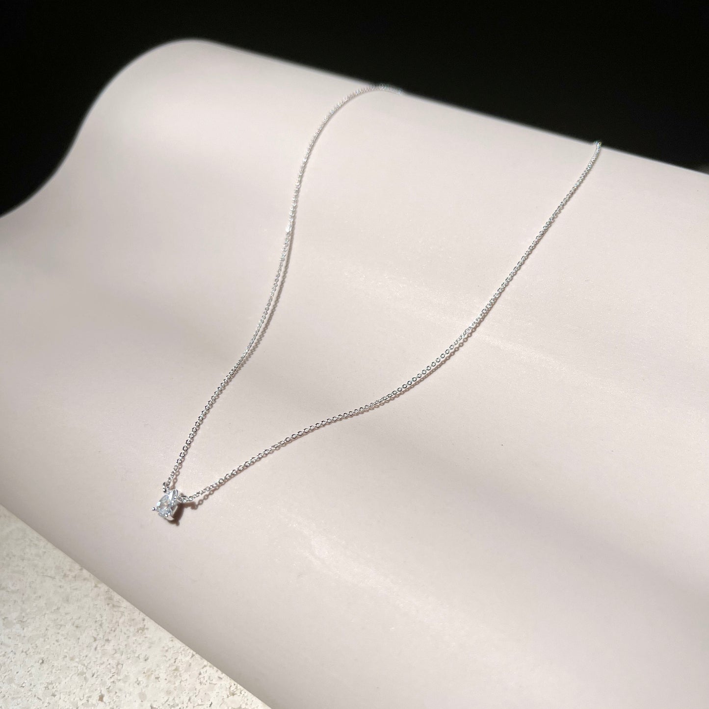 Valentine Necklace - Silver