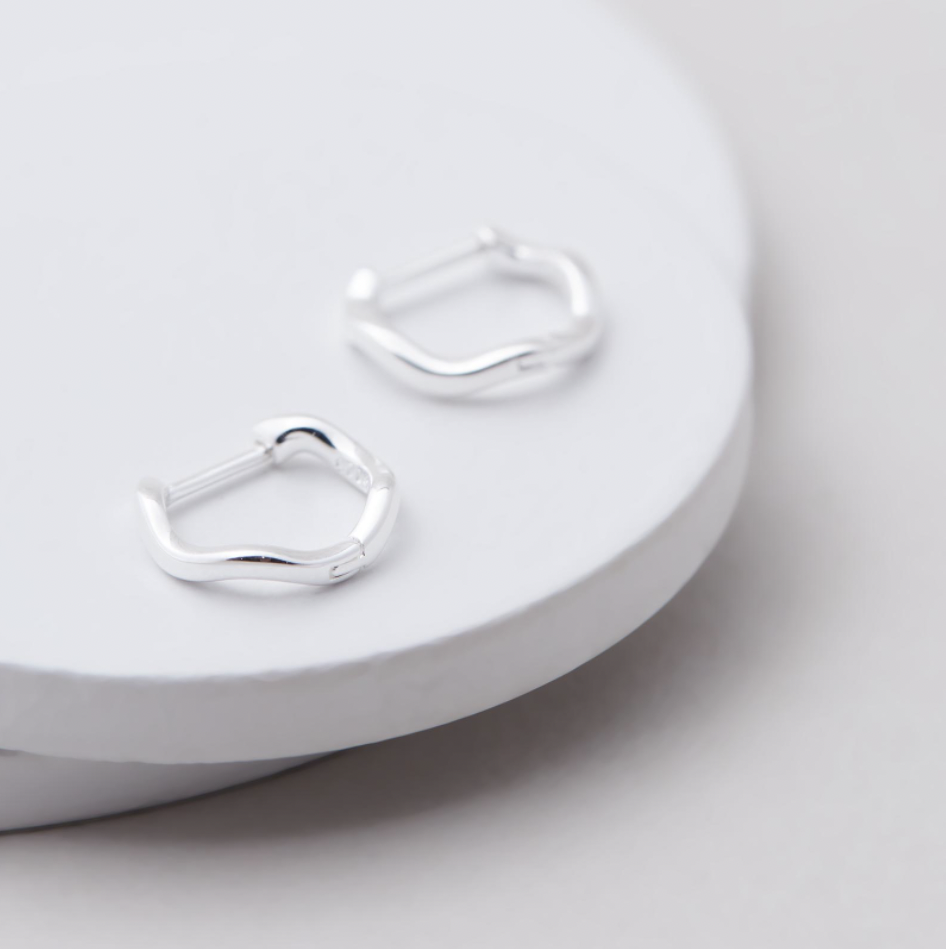 Vera Wave Huggies - Silver